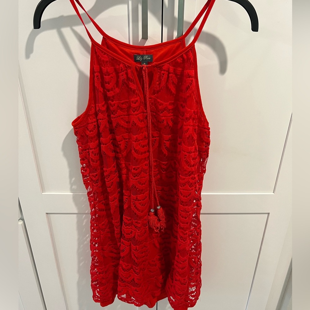 Mini sleeveless red dress